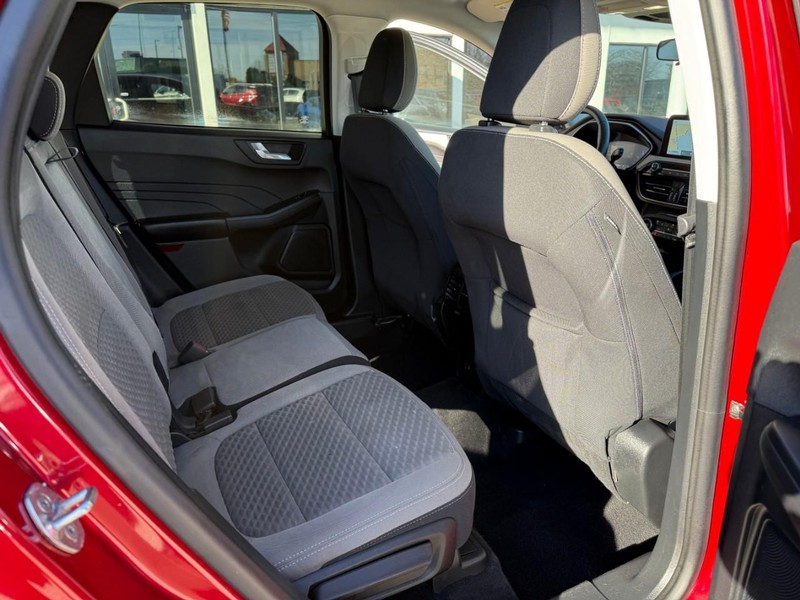 Ford Escape Vehicle Image 16