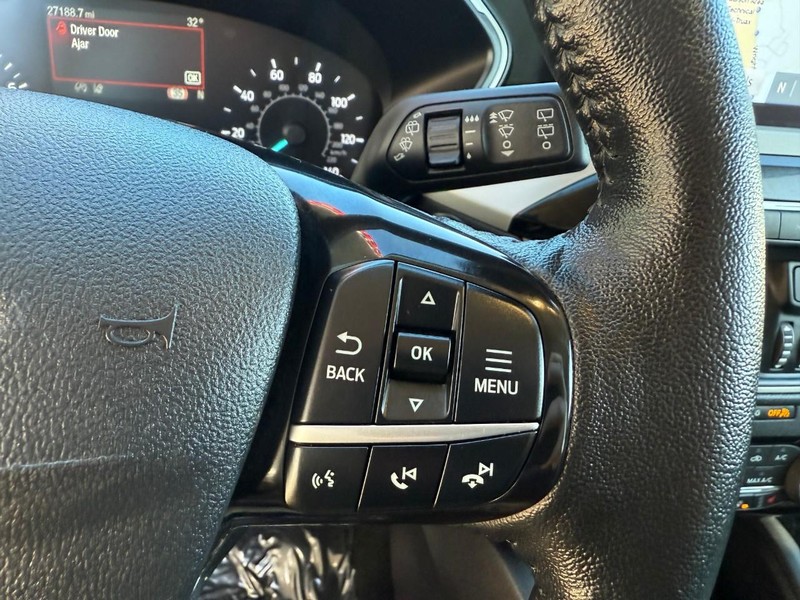 Ford Escape Vehicle Image 22