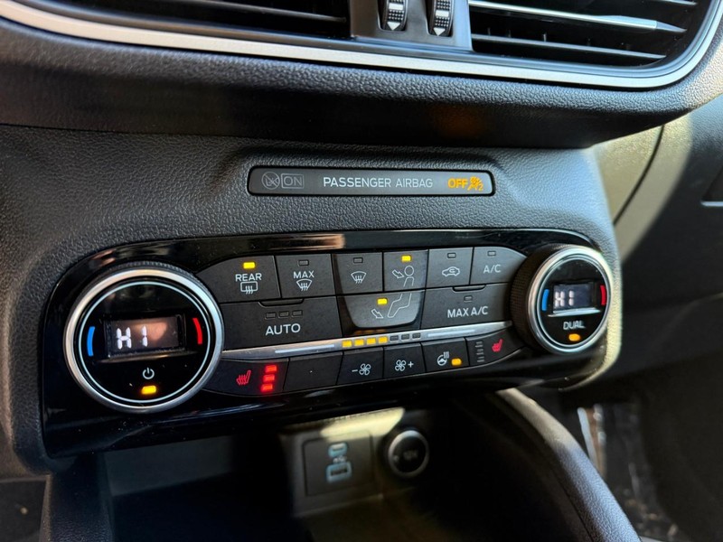 Ford Escape Vehicle Image 27