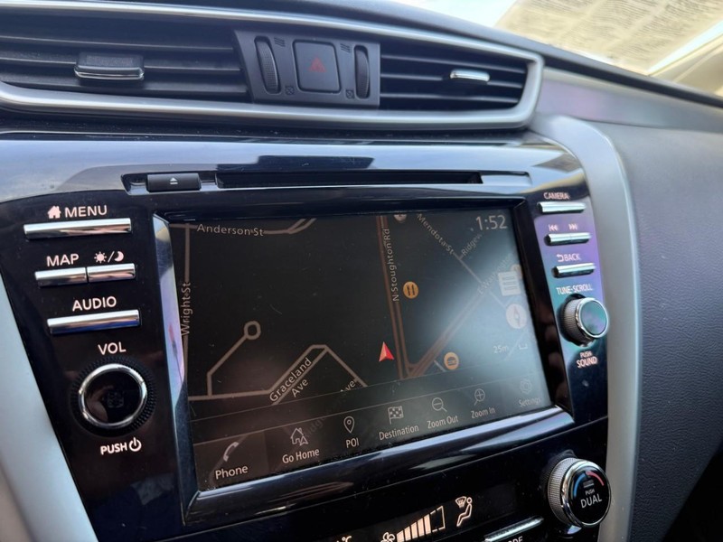 Nissan Murano Vehicle Image 27