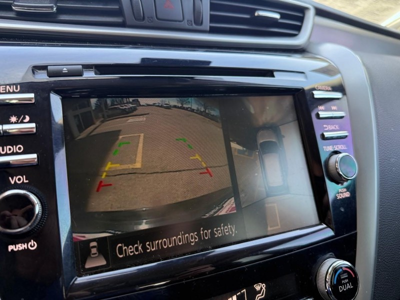 Nissan Murano Vehicle Image 29