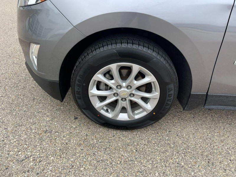 Chevrolet Equinox Vehicle Image 06