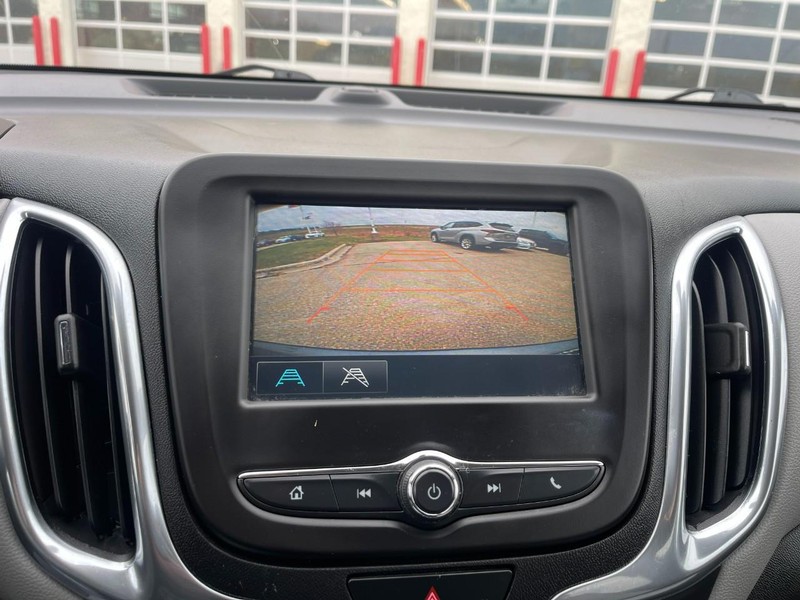 Chevrolet Equinox Vehicle Image 29