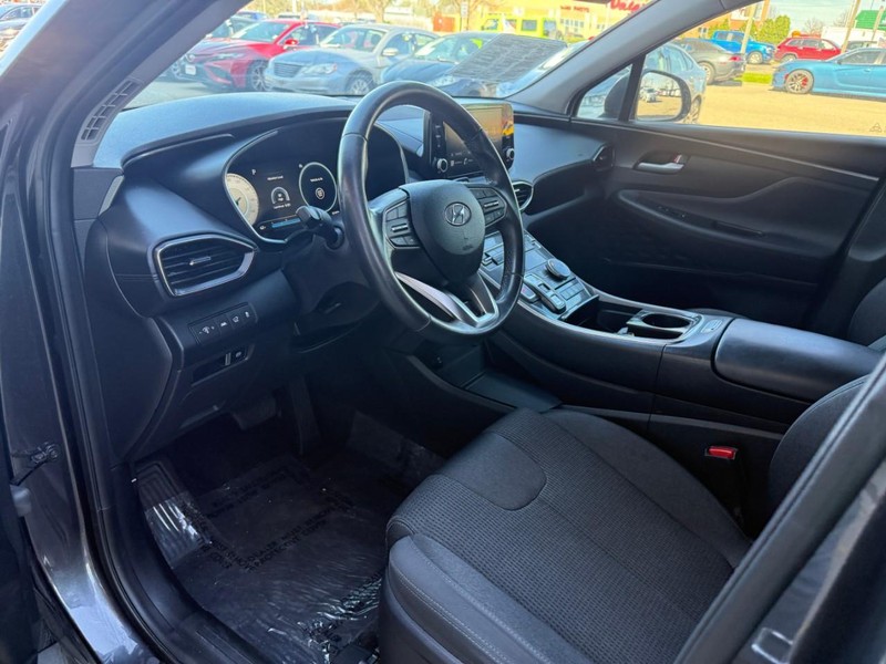 Hyundai Santa Fe Vehicle Image 10