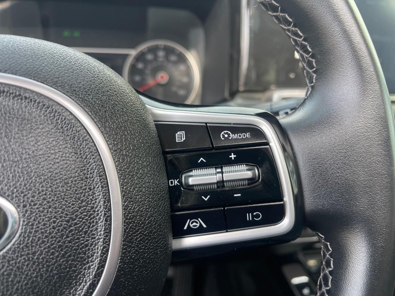 Kia Sorento Vehicle Image 22