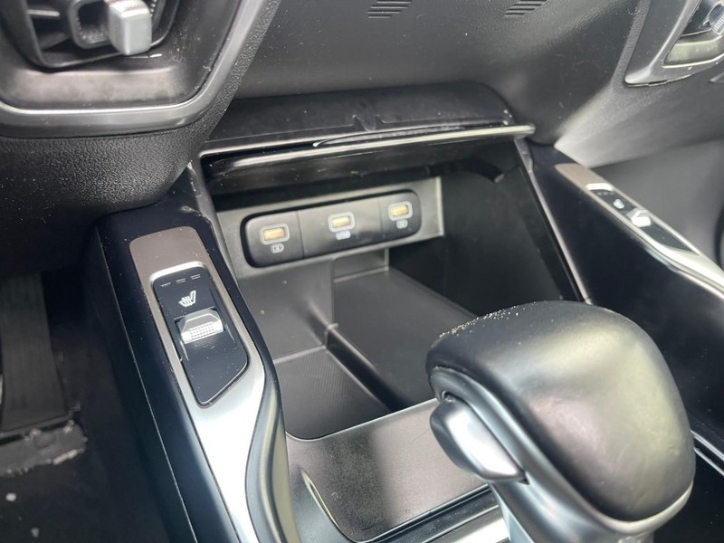 Kia Sorento Vehicle Image 26