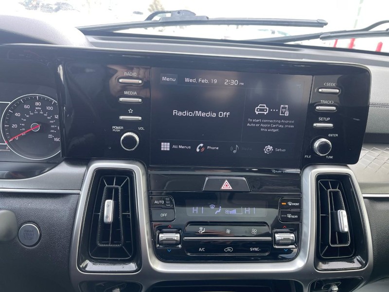 Kia Sorento Vehicle Image 28