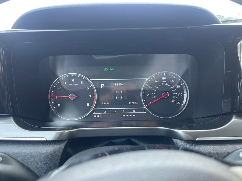 Kia Sorento Vehicle Image 30