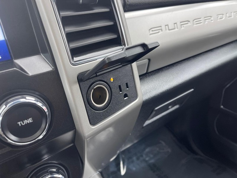 Ford Super Duty F-250 SRW Vehicle Image 44