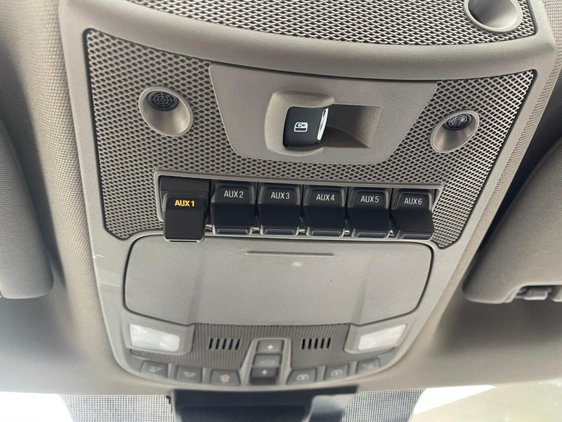 Ford Super Duty F-250 SRW Vehicle Image 53