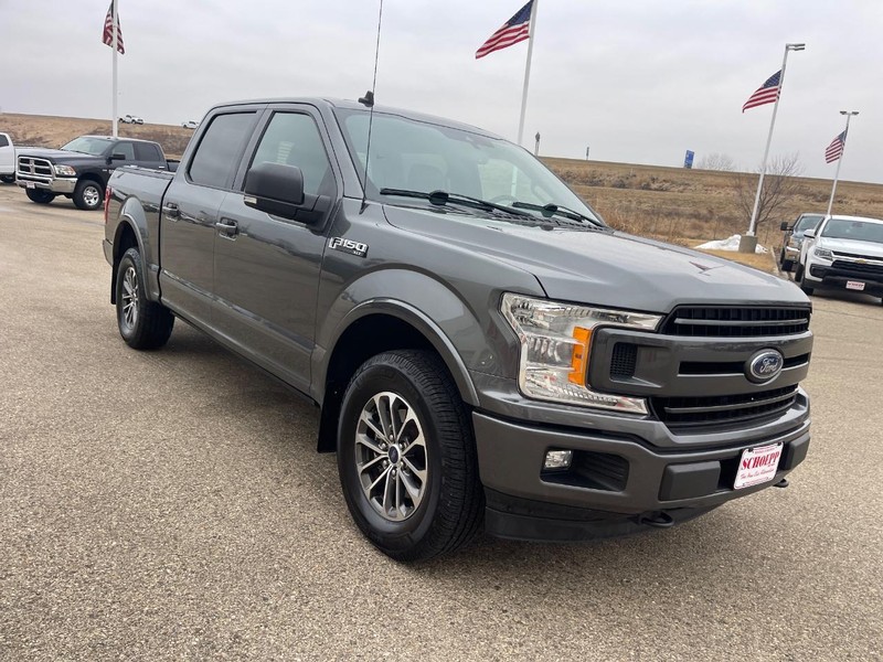 Ford F-150 Vehicle Image 02
