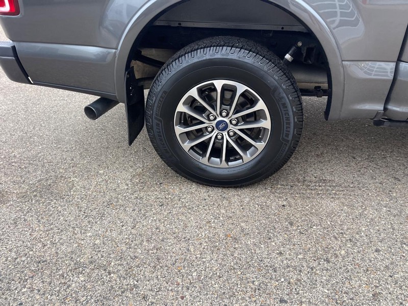 Ford F-150 Vehicle Image 05