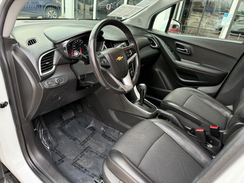 Chevrolet Trax Vehicle Image 10
