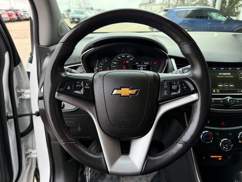 Chevrolet Trax Vehicle Image 19