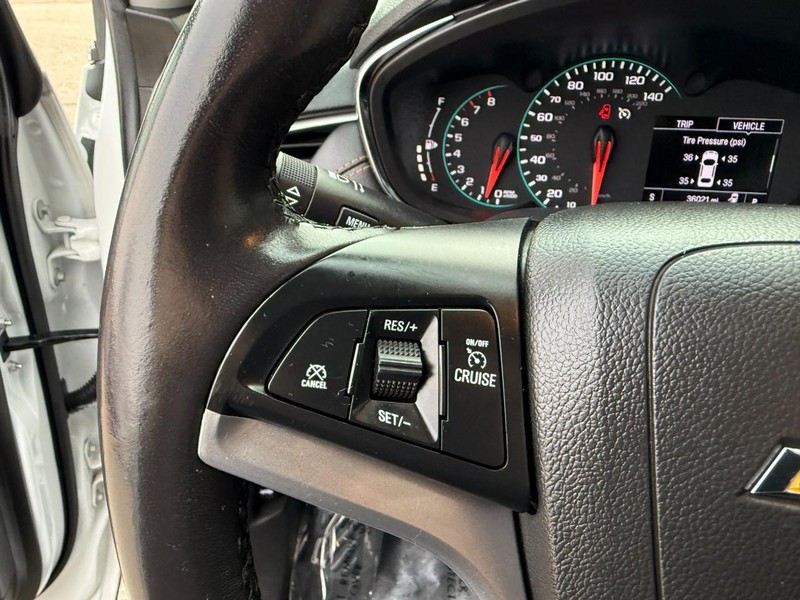 Chevrolet Trax Vehicle Image 20