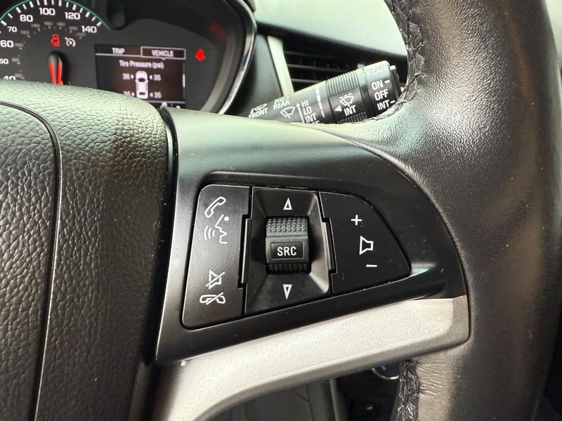 Chevrolet Trax Vehicle Image 21