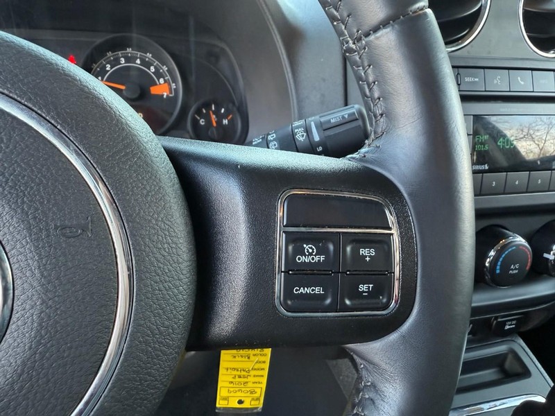 Jeep Patriot Vehicle Image 20