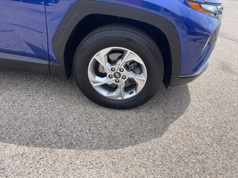 Hyundai Tucson Vehicle Image 07