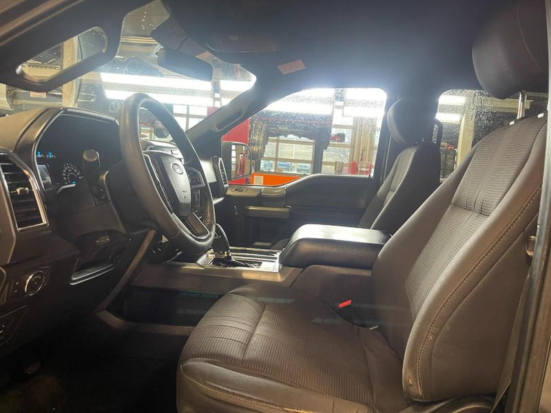 Ford F-150 Vehicle Image 15