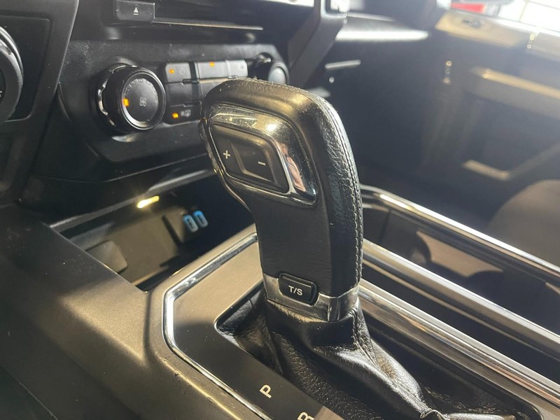 Ford F-150 Vehicle Image 21
