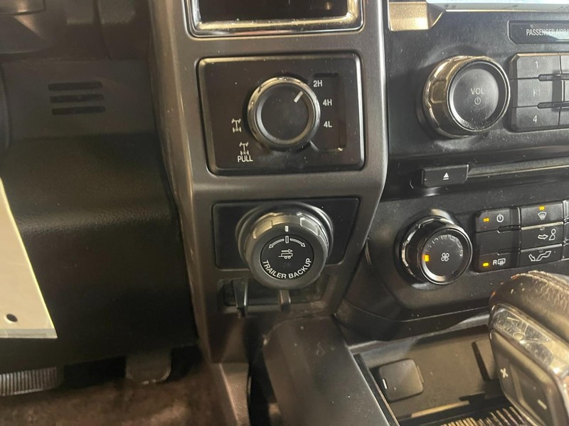 Ford F-150 Vehicle Image 22
