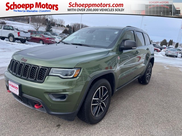 more details - jeep grand cherokee