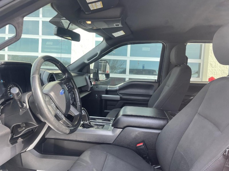 Ford F-150 Vehicle Image 16