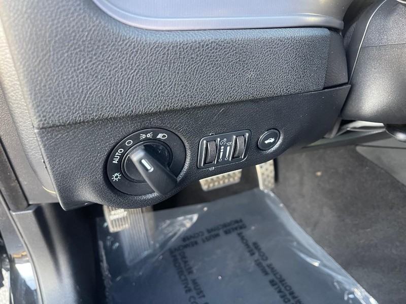 Dodge Charger Vehicle Image 19