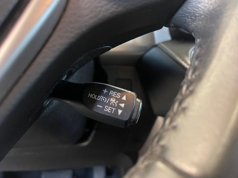 Toyota RAV4 Vehicle Image 26
