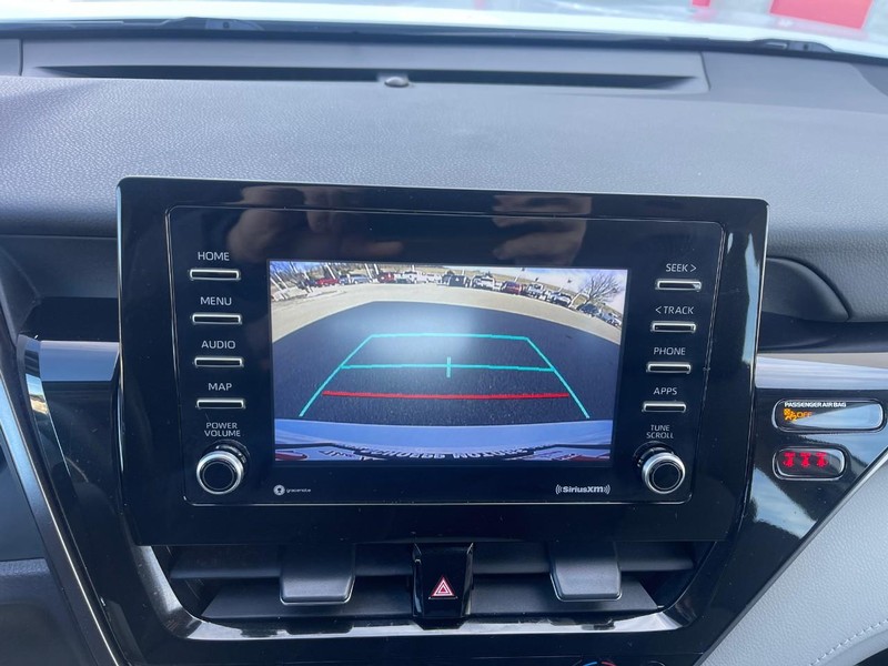 Toyota Camry Vehicle Image 26