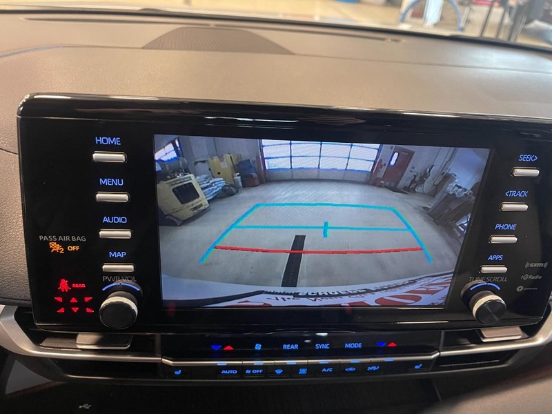 Toyota Sienna Vehicle Image 27