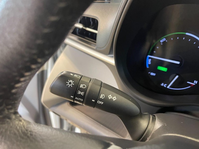 Toyota Sienna Vehicle Image 32