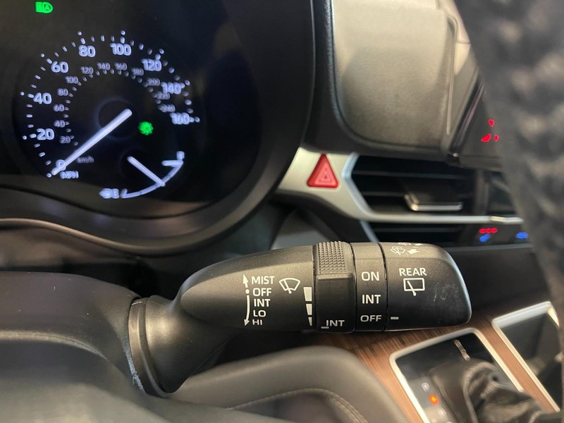 Toyota Sienna Vehicle Image 33