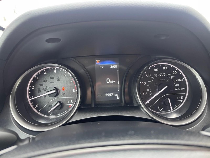 Toyota Camry Vehicle Image 28