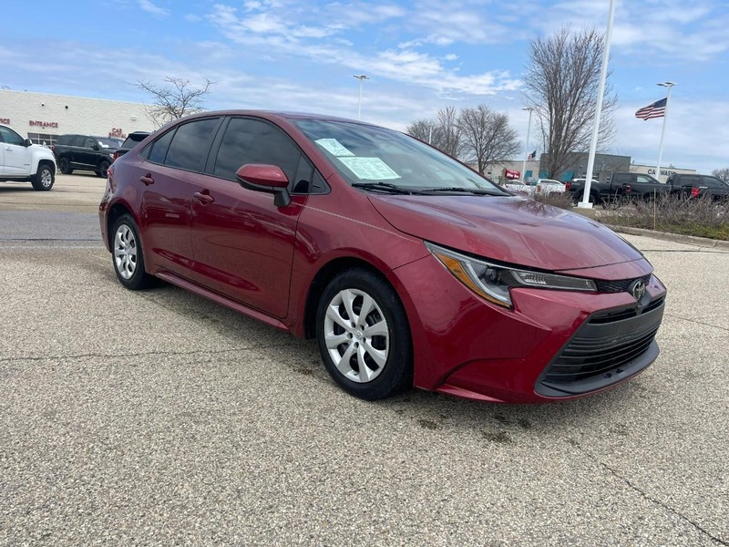 Toyota Corolla Vehicle Image 02