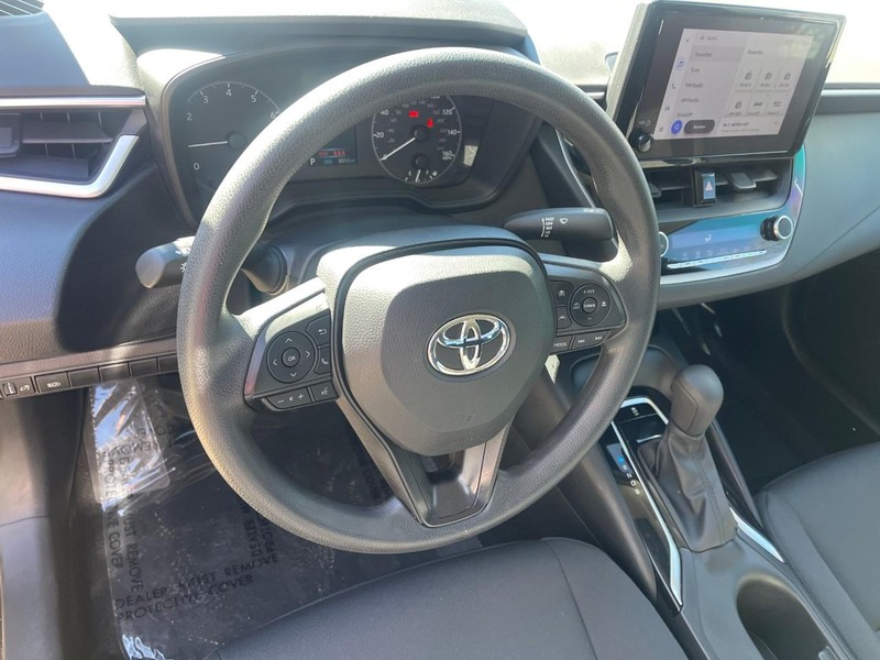 Toyota Corolla Vehicle Image 17