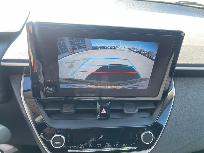 Toyota Corolla Vehicle Image 21