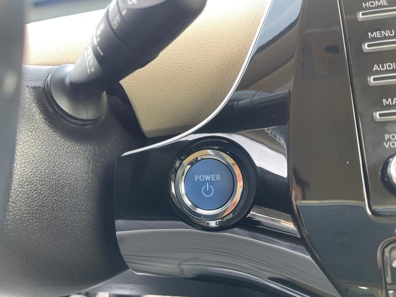 Toyota Prius Vehicle Image 26