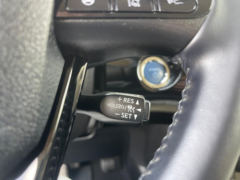 Toyota Prius Vehicle Image 29