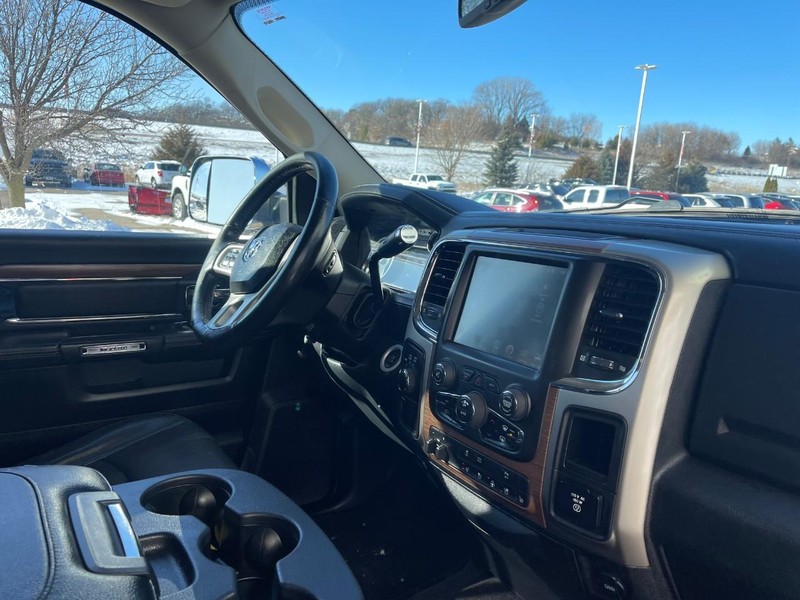Ram 2500 Vehicle Image 05