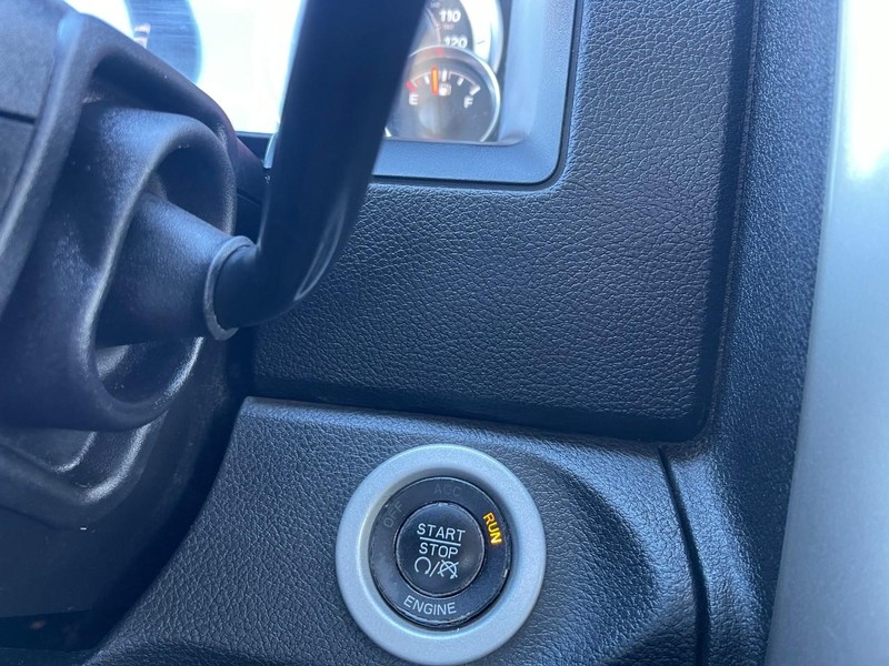Ram 2500 Vehicle Image 23