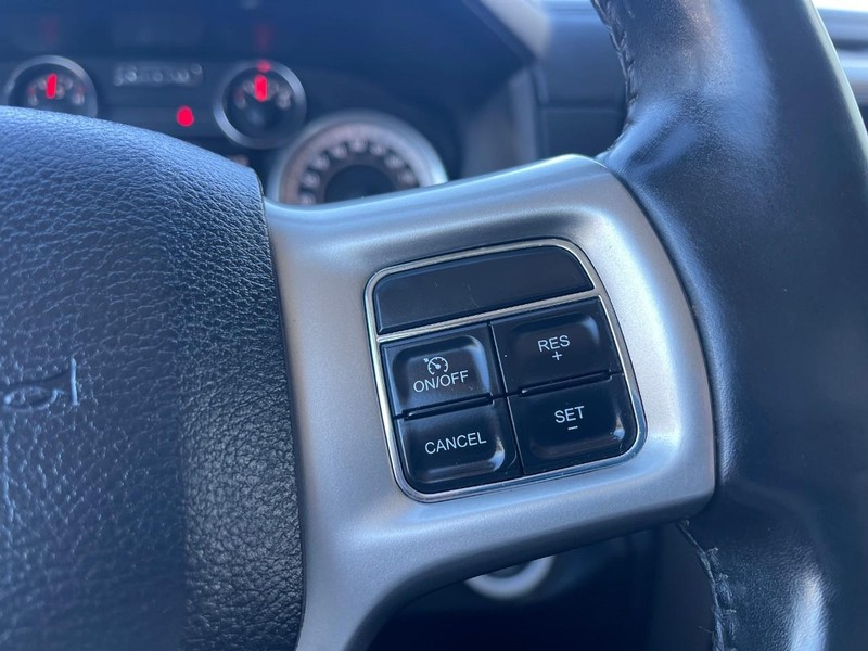 Ram 2500 Vehicle Image 26