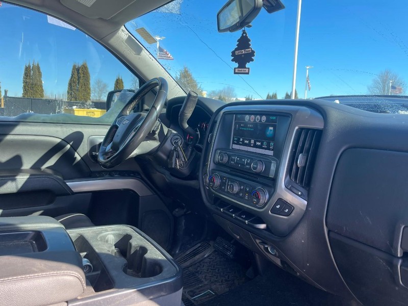 Chevrolet Silverado 1500 Vehicle Image 03