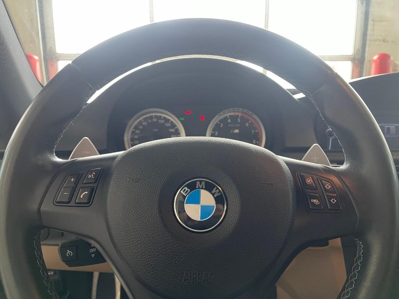 BMW M3 Vehicle Image 23