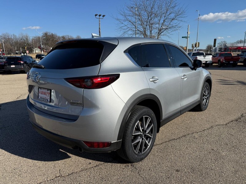Mazda CX-5 Vehicle Image 05