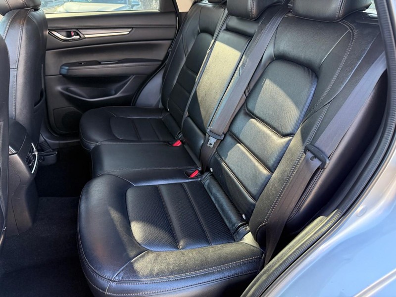 Mazda CX-5 Vehicle Image 10