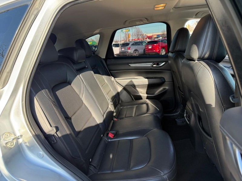 Mazda CX-5 Vehicle Image 14