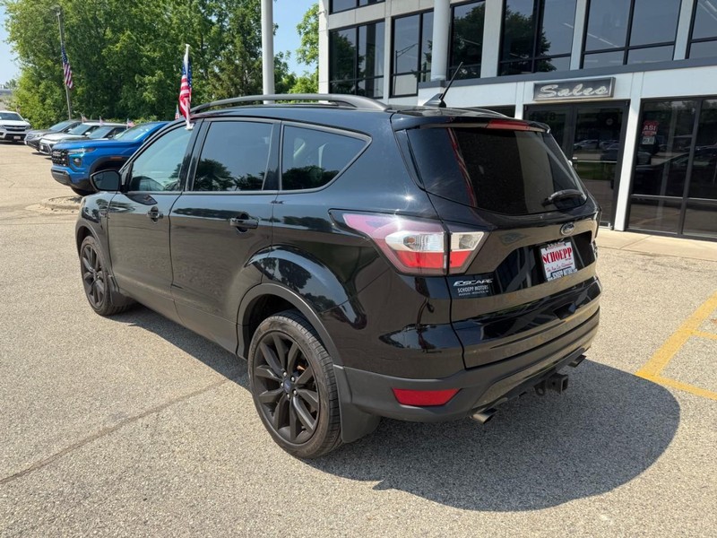 Ford Escape Vehicle Image 07