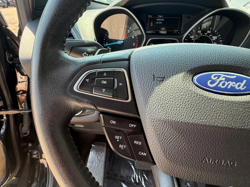 Ford Escape Vehicle Image 20