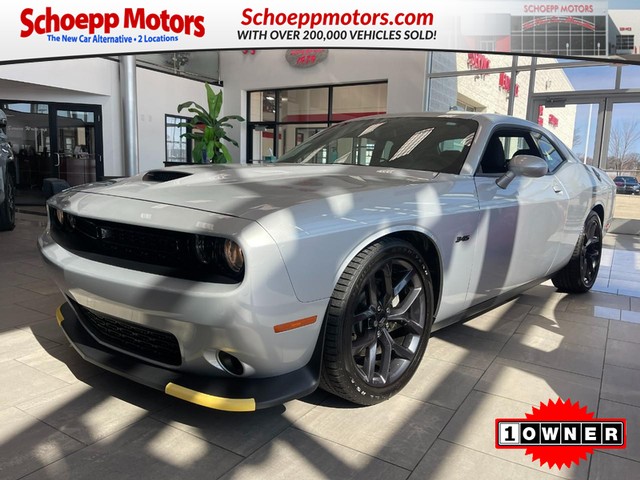 more details - dodge challenger